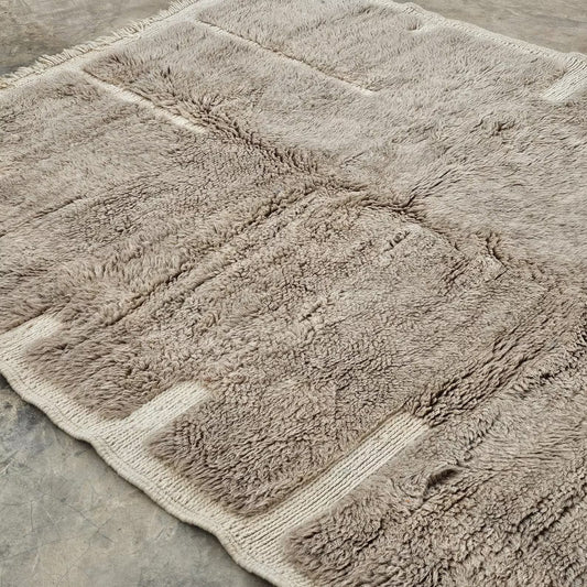 Handmade Beige Moroccan Wool Rug: Berber High-Pile Carpet 4 x 6 ft